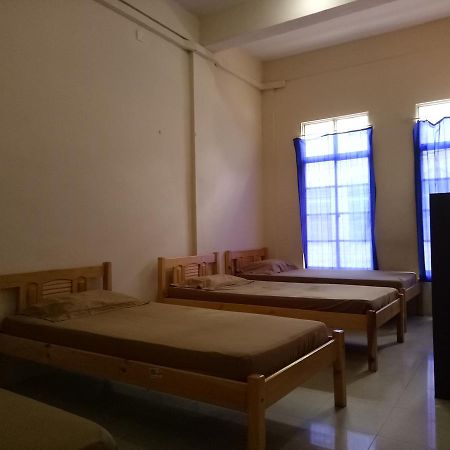 نزل ناغويافي D'Kost Batam المظهر الخارجي الصورة
