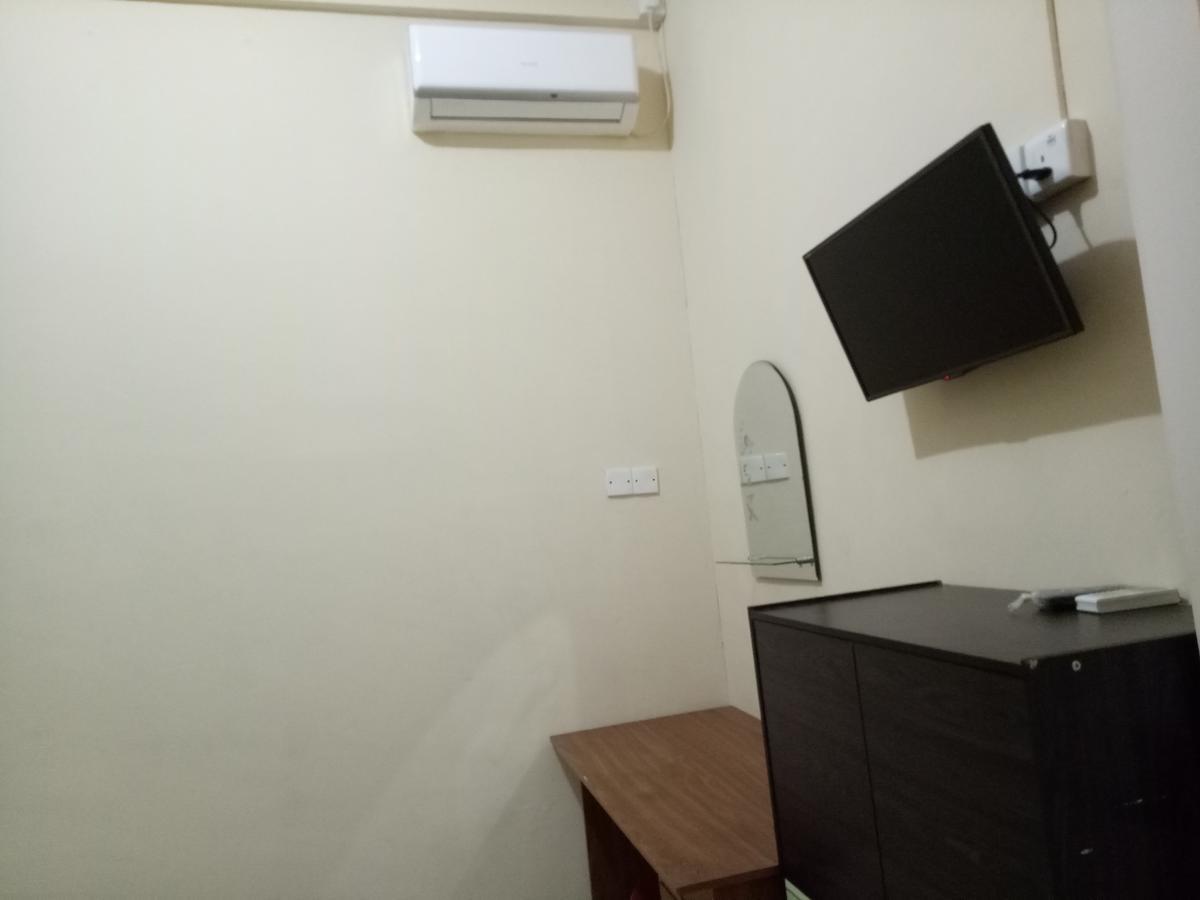 نزل ناغويافي D'Kost Batam المظهر الخارجي الصورة