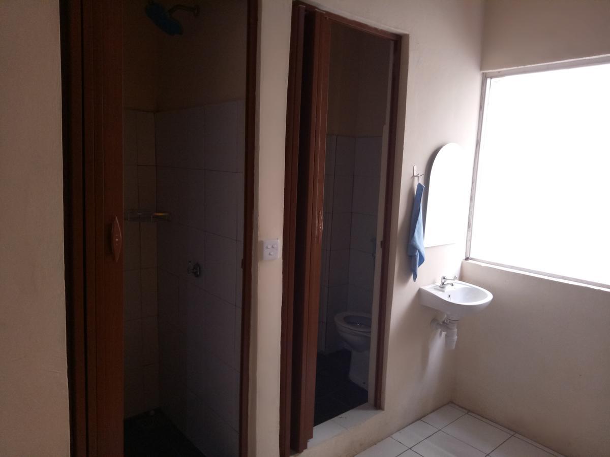 نزل ناغويافي D'Kost Batam المظهر الخارجي الصورة